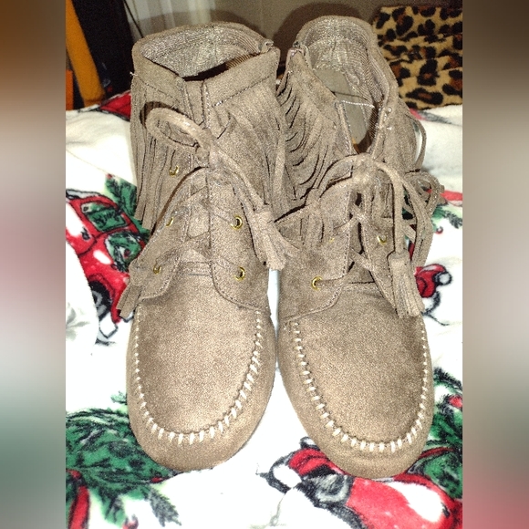 Maurice 2in heel booties 8.5 - Picture 3 of 7